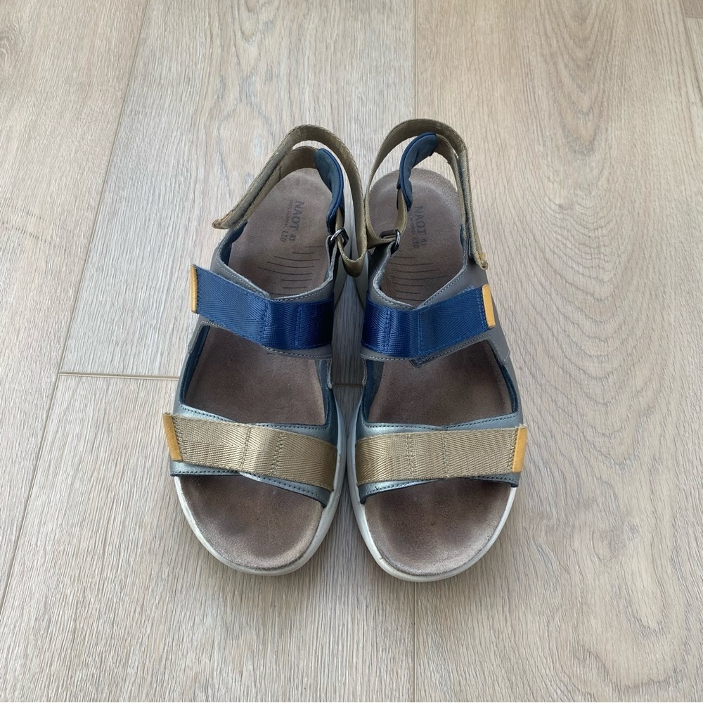 ODYSSEY SLINGBACK SANDAL IN STERLING/ GRAY/ MARIGOLD 41